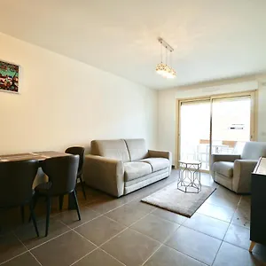 Appartamento Montaigne, Cannes